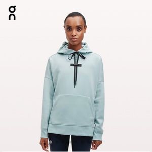 on running hoodie